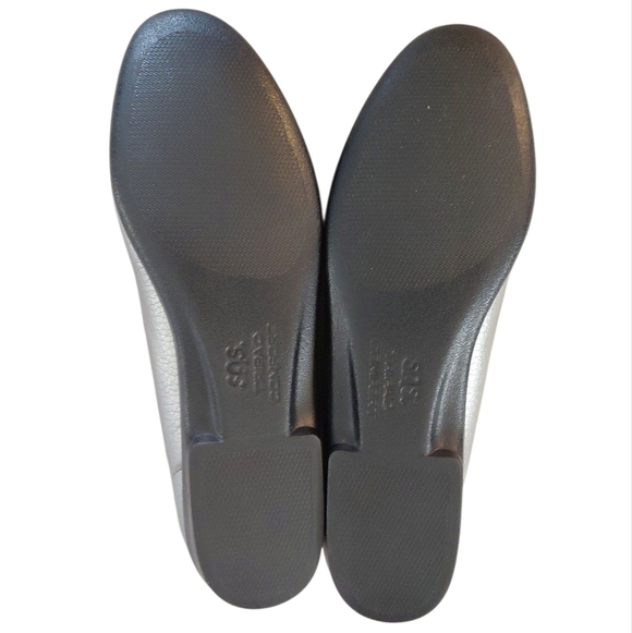 NEW SAS Metro Wonen's Tripad Comfort Leather Metallic Silver Penny Loafers 6.5 - Picture 8 of 11